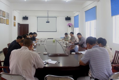 鄭青 省機電控股公司副總經(jīng)理陳斌深入海峽科化福安分公司調研指導工作[2].jpg
