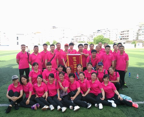 張思承：運動(dòng)會(huì )現場(chǎng)2.jpg