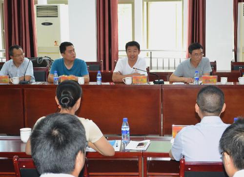 河北國防科工局副局長(cháng)趙勛一行到海峽科化龍巖分公司交流指導分公司。蘇艷麗攝.jpg