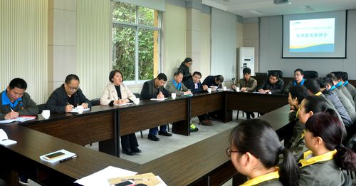 陳宏金：公司領(lǐng)導班子民主生活會(huì )會(huì )征求意見(jiàn)座談會(huì )在永春分公司召開(kāi)。.jpg