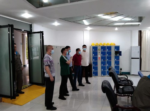 海峽科化永安分公司劉卿云：永安市副市長(cháng)、公安局局長(cháng)陳永貞深入海峽科化永安分公司開(kāi)展安全生產(chǎn)督查照�?~1.jpg