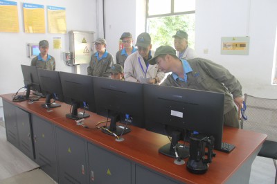 格式工廠(chǎng)福安胡廷淦：圖為陳榕光一行到福安分公司檢�?(4).jpg