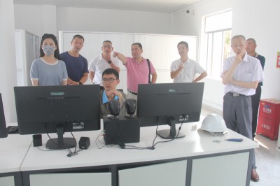 格式工廠(chǎng)福安胡廷淦：圖為寧德市工信局總工程師張輝一行到福安分公司開(kāi)展民爆行業(yè)重大事故隱患專(zhuān)項排查及反恐防范監督檢查工�?(2).jpg